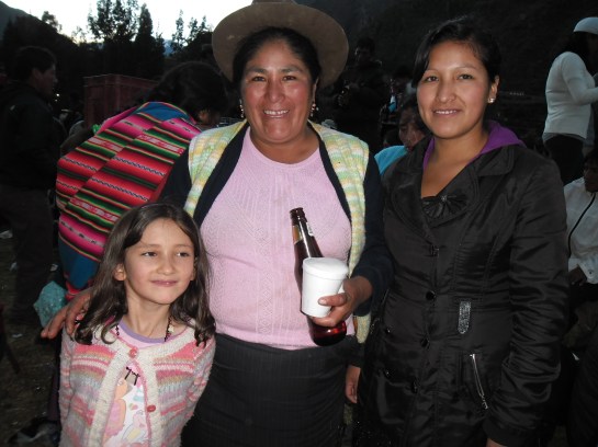 Karina and her mom, Tomasa, along with Nina